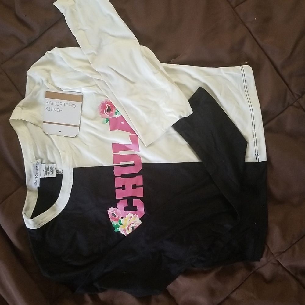 Hearts Collective Chula crop top size s black and off white